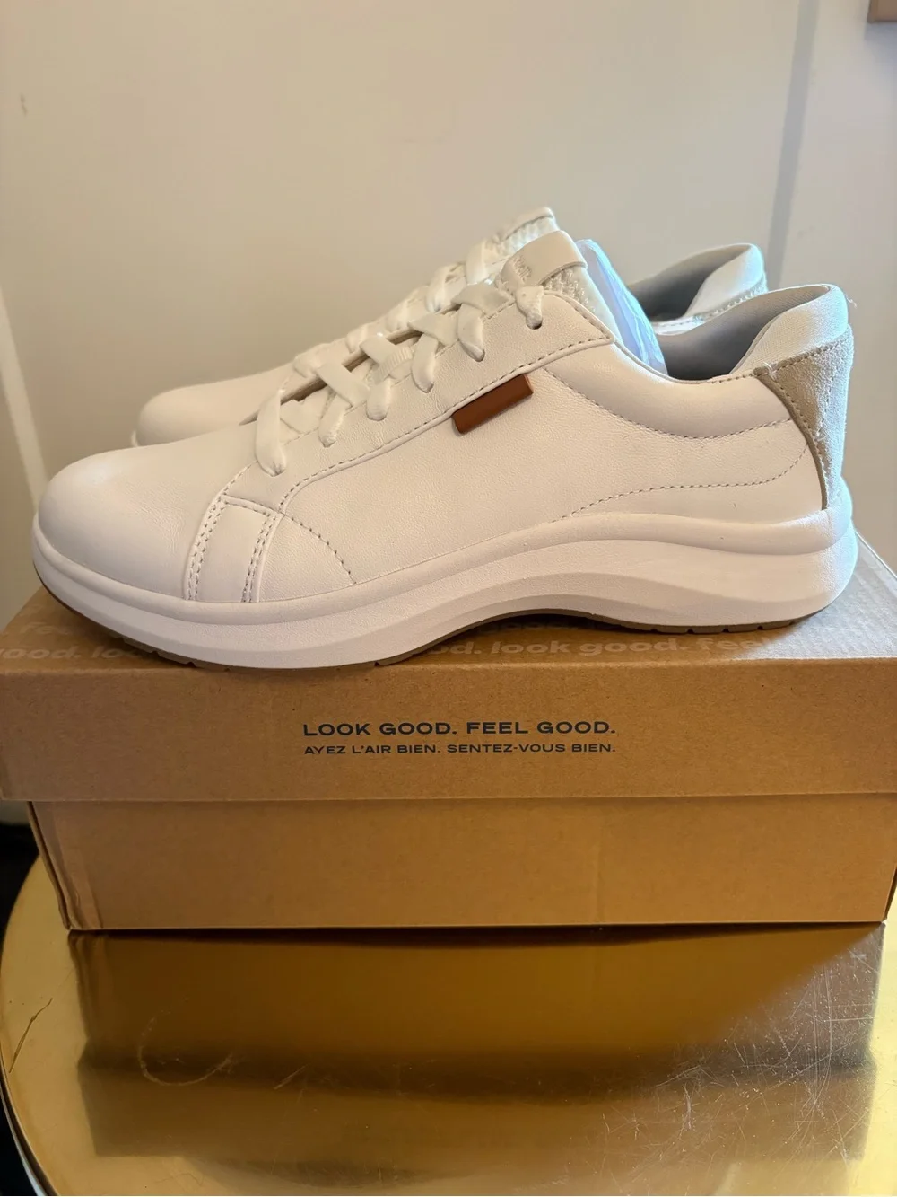 Dr. Scholl’s White Leather Sneaker